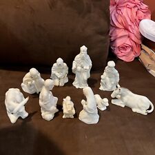 Vintage 10 Piece Porcelin Nativity Set White With Gold Trim Christmas Holiday picture