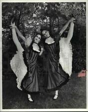 1980 Press Photo School of Cleveland Ballet dancers - cvb25302 picture