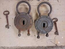 2 Vintage Cast Iron Skeleton Keys With Skeleton Padlocks Collectors picture