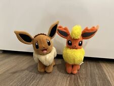Pokemon Flareon & Eevee Plush Set Tomy 2016 Nintendo Stuffed Toy Collectible picture