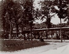 FRANCE VICHY Allier - year 1905 in the old park picture