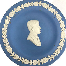 President John F Kennedy Blue Wedgwood Jasperware Trinket Dish 1960s Vintage 4