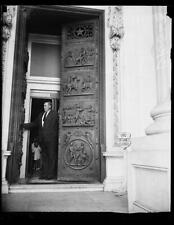 Photo:Entrance, U.S. Capitol, Washington, D.C. picture