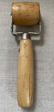 VINTAGE WOODEN SEAM ROLLER WALLPAPER HAND TOOL picture
