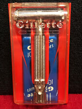 Beautiful NM Condition 1958 Gillette TV Safety Razor - Complete Set picture