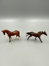 Set Of 2 Vintage  BREYER Reeves Horses Light & Dark Brown READ DESCRIPTION picture