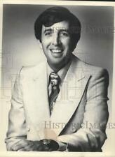 1980 Press Photo CBS Sports commentator Brent Musburger - nos27777 picture