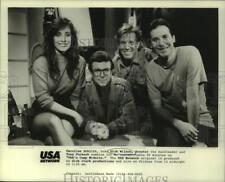 1989 Press Photo Host Dick Wilson and guests in 