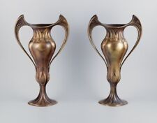 Auguste Delaherche (1857-1940). Pair of large Art Nouveau bronze vases. picture
