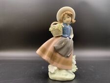 Lladro Figurine Sweet Scent 5221 Sweet Girl with Flowers picture