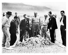 J. ROBERT OPPENHEIMER & GENERAL GROVES AT GROUND ZERO 8X10 PHOTO REPRINT picture