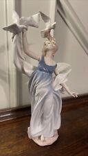 Lladro 6570 - New Horizons - MINT CONDTION Retired 15” H, 6” W, 6” D picture