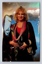 Bette Midler, American Singer And Actress, Portrait, People, Vintage Postcard picture