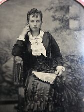 ANTIQUE TINTYPE PHOTO LOVELY YOUNG WOMAN IN CONTEMPLATIVE POSE Full Pose Fan picture