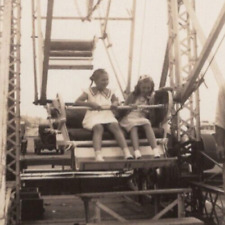 4M Photograph Girls On Carnival Ride Ferris Wheel Fair 1930's Artistic picture