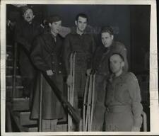 1943 Press Photo sick & wounded US soldiers returned from German prison camp picture
