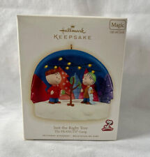 Hallmark Keepsake Just the Right Tree The Peanuts Gang Ornament 2009 picture
