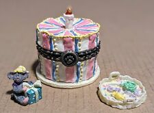 Boyds Treasure Box Bailey’s Birthday Cake w/H.B. McNibble 392144 picture