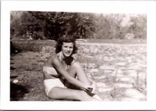 c1940 Beautiful Young Woman In Swimsuit Hot Sexy Risqué Snapshot Photo picture