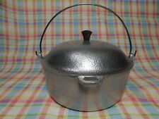 Vintage Club Aluminum Hammercraft 4½ qt Dutch Oven with Lid and Bail Handle picture
