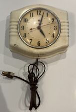 Vintage 1940s General Electric Kitchen Clock GE 2H14 White WORKS Missing Knob picture