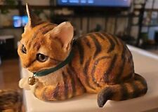 Country Artists 03011 Kitten Lying-Tabby Figurine Large Lifelike Eyes picture
