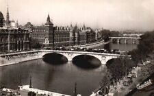 Vintage RPPC La Conciergerie et la Seine River Paris, France Unposted picture