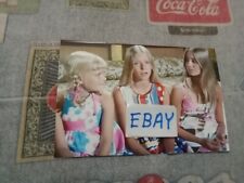 THE BRADY BUNCH, CINDY, JAN & MARCIA IN HAWAII, GLOSSY COLOR 4X6 PHOTO BRAND NEW picture