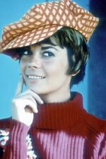 Natalie Wood wears checkered cap and red sweater Inside Daisy Clover 12x18 poste picture