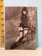 1994 Pinup Cheesecake Risque Postcard: Catherine Coatney Clothing Line Soho Gall picture