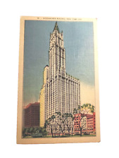 Postcard Vintage Woolworth Building, New York City. A197 picture