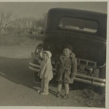 Vintage Photo 1947 Kids Car Girls picture