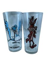 Vintage 1973 Looney Tunes Wile E Coyote & Road Runner Pepsi Collectible Glass picture