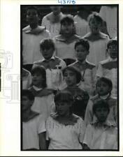 1989 Press Photo Florida Avenue Elementary students sing Christmas Carols picture