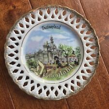 Vintage 1950’s Disneyland Fantasyland Souvenir Plate w/ Lace Edge picture