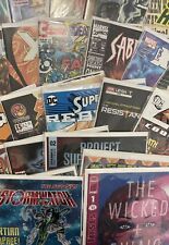 Random Lot Of 25 Comic Books  DC, Marvel, Indy . No Duplicates Some Keys picture
