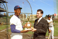 ERNIE BANKS Chicago Cubs MLB Baseball Original 35mm Color Negative picture