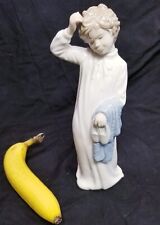 Vintage Lladro Boy with slippers Figurine #232 Porcelain glossy figurine nao picture