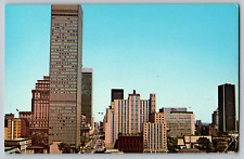 MONTREAL PQ SKYLINE 1967 QUEBEC CANADA Dorchester St vintage UNP Postcard A24 picture