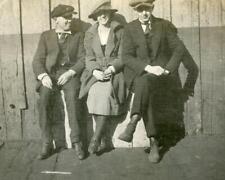 N436 Vtg Photo THREE FRIENDS TAKING A BREAK c 1930's 40's picture
