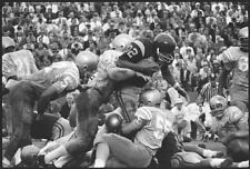 Photo:Image from LOOK - Job 67-3525 titled O.J. Simpson, USC football picture