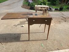1961 Singer 401A Slant-O-Matic Sewing Machine With Table Working  Extras picture