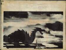 1973 Press Photo Fire-breathing dragon signboard at farmers market & auction, PA picture