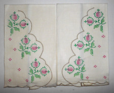 2 VTG 1950s Irish Linen Guest Towels Hand Embroidered Scalloped ROSE HIPS Unused picture