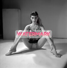 SHIRLEY LEVITT '50s Pinup Icon Opens Up ** Pro Archival Print (8.5