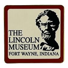 Vintage Lincoln Museum Fort Wayne Indiana Lapel Pin Travel Souvenir Gift picture