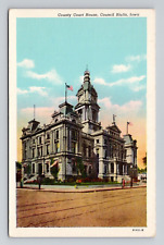 Postcard Country Court House Council Bluffs Iowa, Vintage Linen N1 picture