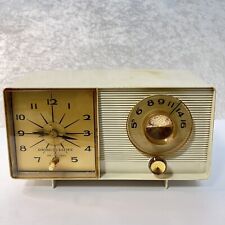 GENERAL ELECTRIC GE 1966 AM Alarm Clock Radio Model C-403H White Vintage Working picture