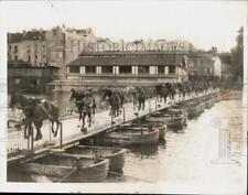 1914 Press Photo French Cavalry Troops Cross River During World War I, France picture
