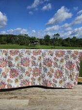 Vintage Bedspread Beautiful reversable Roughly  88 x 69 inches ESTATE  picture